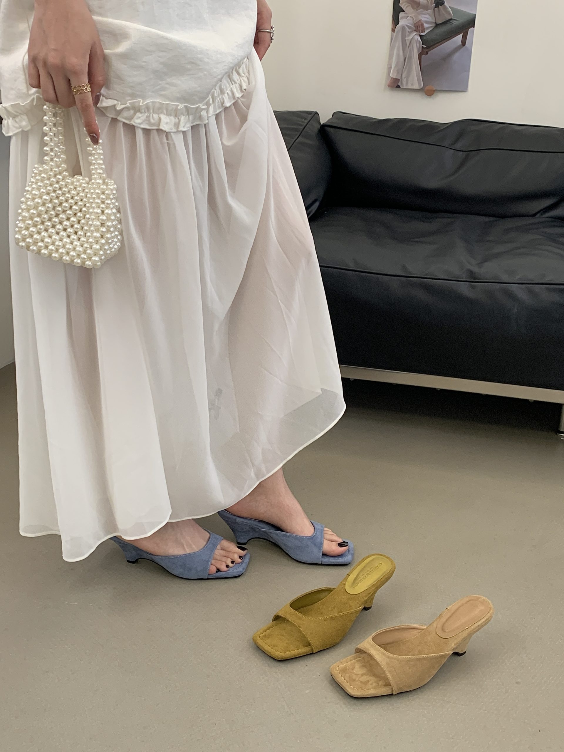 2026-new-summer-korean-style-suede-chunky-square-toe-mid-heel-elegant-slippers-open-toe-shallow-mouth-womens-shoes 2026 New Summer Korean Style Suede Chunky Square Toe Mid Heel Elegant Slippers Open Toe Shallow Mouth Women's Shoes