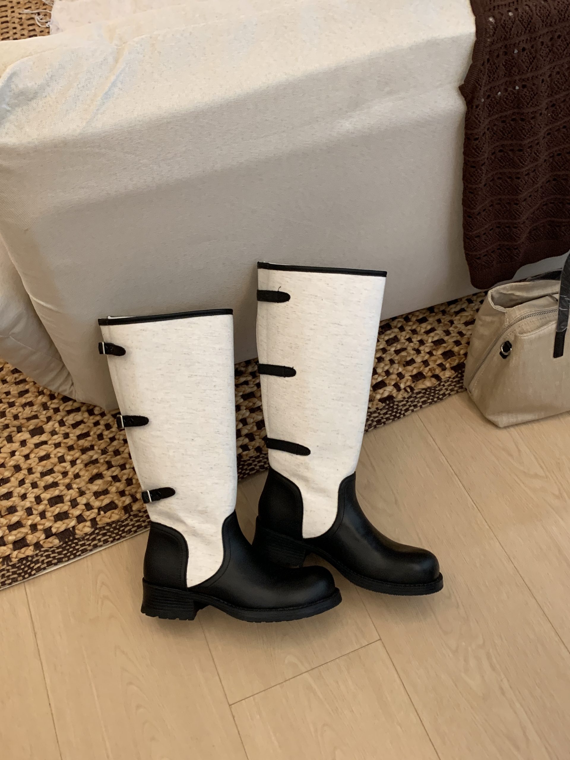 2026-new-western-cowboy-boots-stacked-heel-retro-patchwork-slip-on-thick-sole-high-top-martin-boots-for-women_3 2026 New Western Cowboy Boots Stacked Heel Retro Patchwork Slip-On Thick Sole High Top Martin Boots for Women