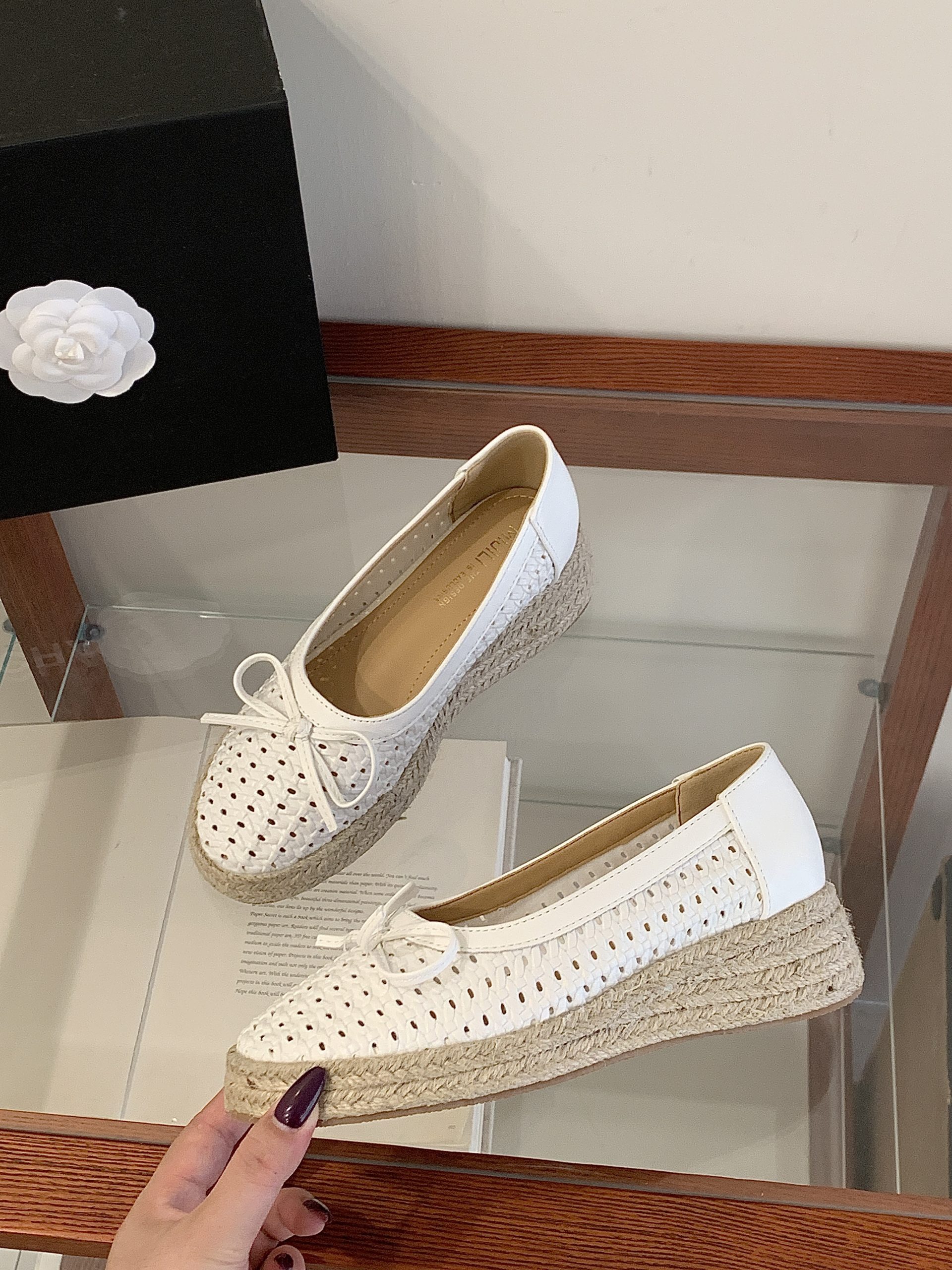 2026 Summer New Openwork Jute Bow Women's Comfortable Soft Sole Mesh Platform Low Top Shoes