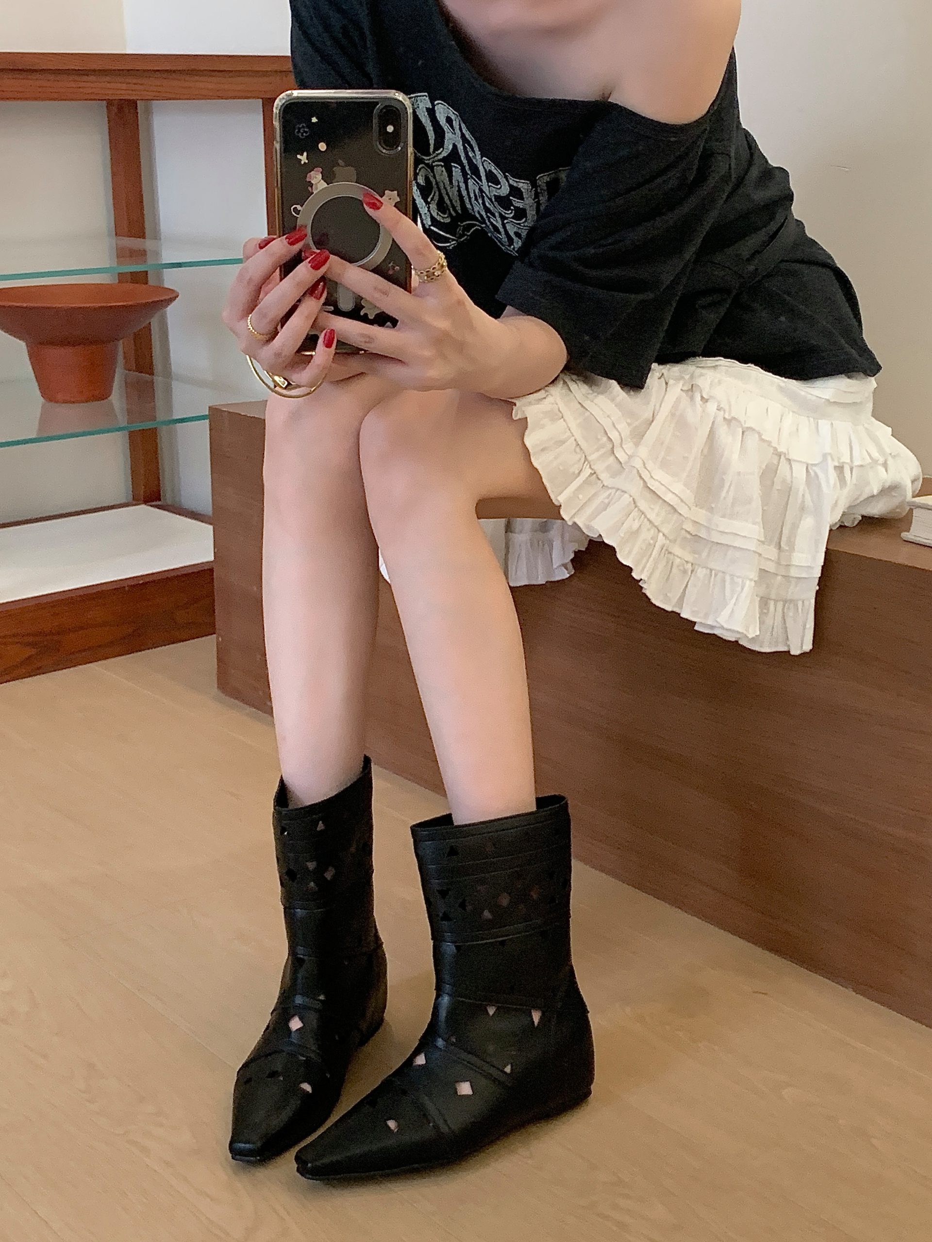 french-style-platform-sandal-boots-2026-new-summer-womens-hollow-out-boots-vacation-style_1 French Style Platform Sandal Boots 2026 New Summer Women's Hollow Out Boots Vacation Style
