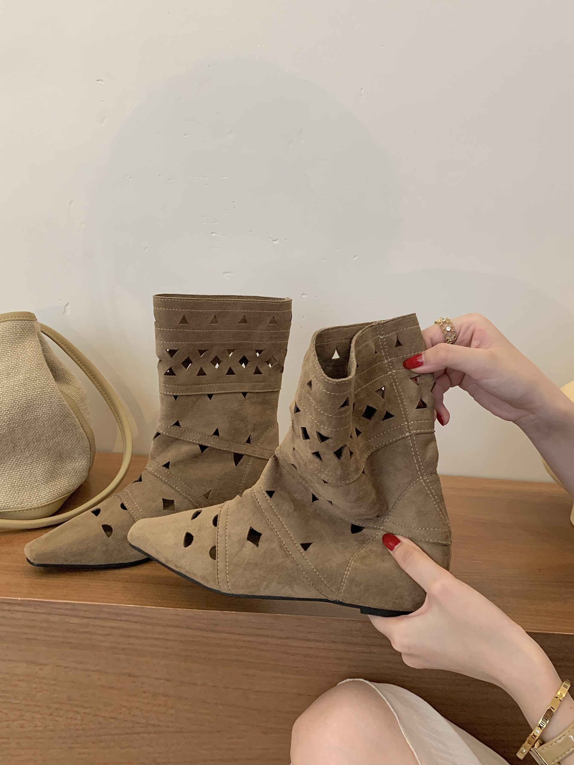 french-style-platform-sandal-boots-2026-new-summer-womens-hollow-out-boots-vacation-style_3 French Style Platform Sandal Boots 2026 New Summer Women's Hollow Out Boots Vacation Style