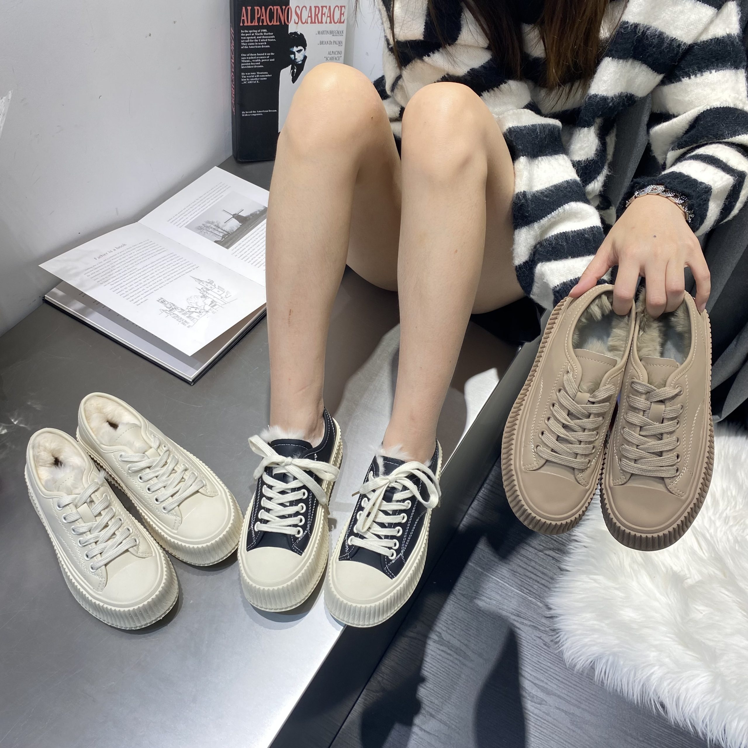 Winter Fleece-Lined Rabbit Fur Thick Sole Cookie Shoes Genuine Leather Casual Cowhide Board Shoes