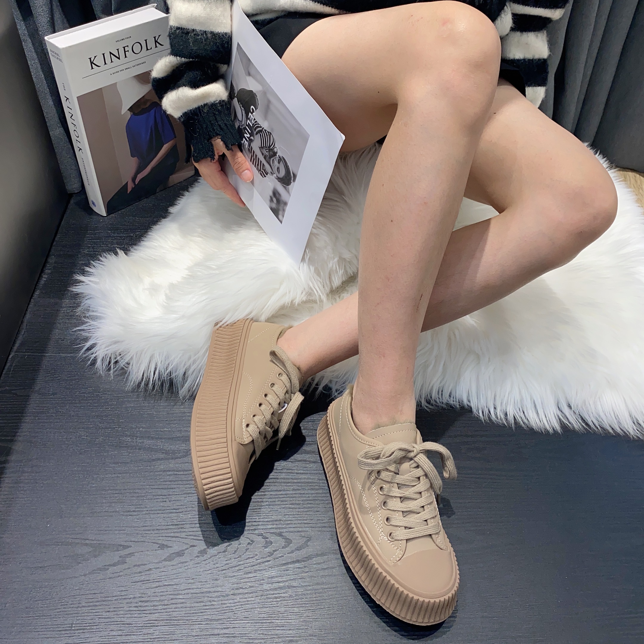 Winter Fleece-Lined Rabbit Fur Thick Sole Cookie Shoes Genuine Leather Casual Cowhide Board Shoes